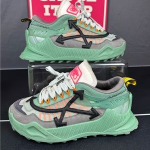 2019 Off-White ODSY-1000 'Mint' Sz 42/9 Used OG box